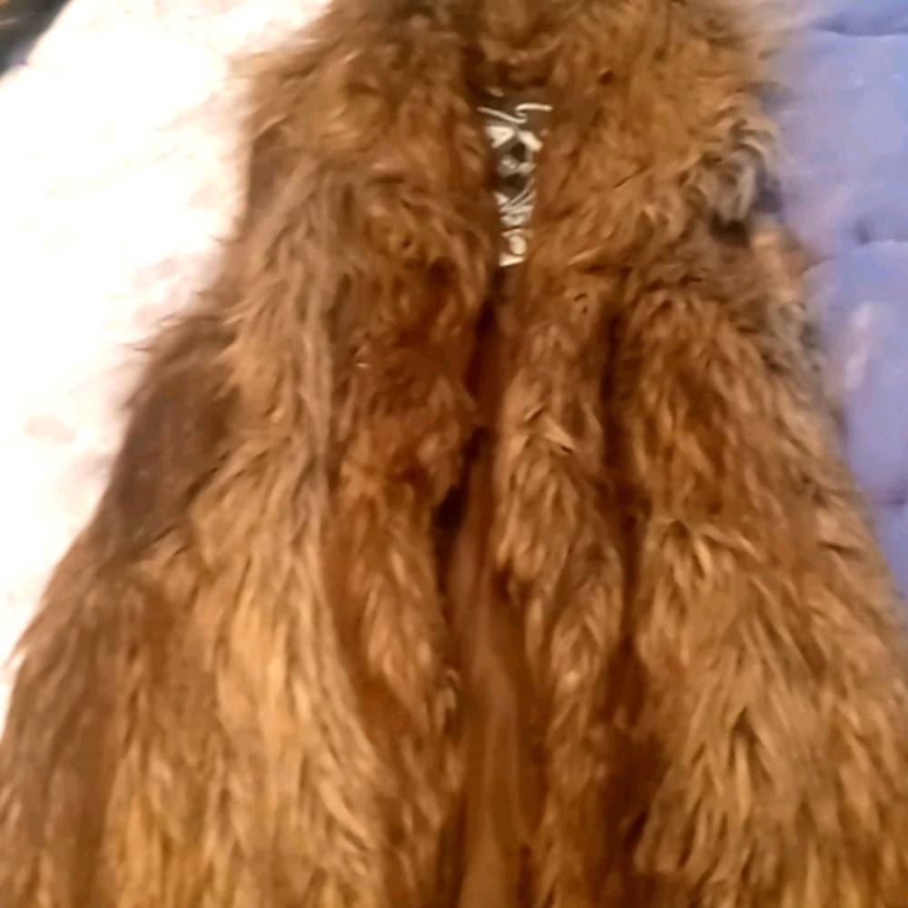 JouJou furry vest